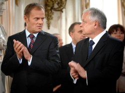 Prezydent upomni się o dokumenty od Tuska