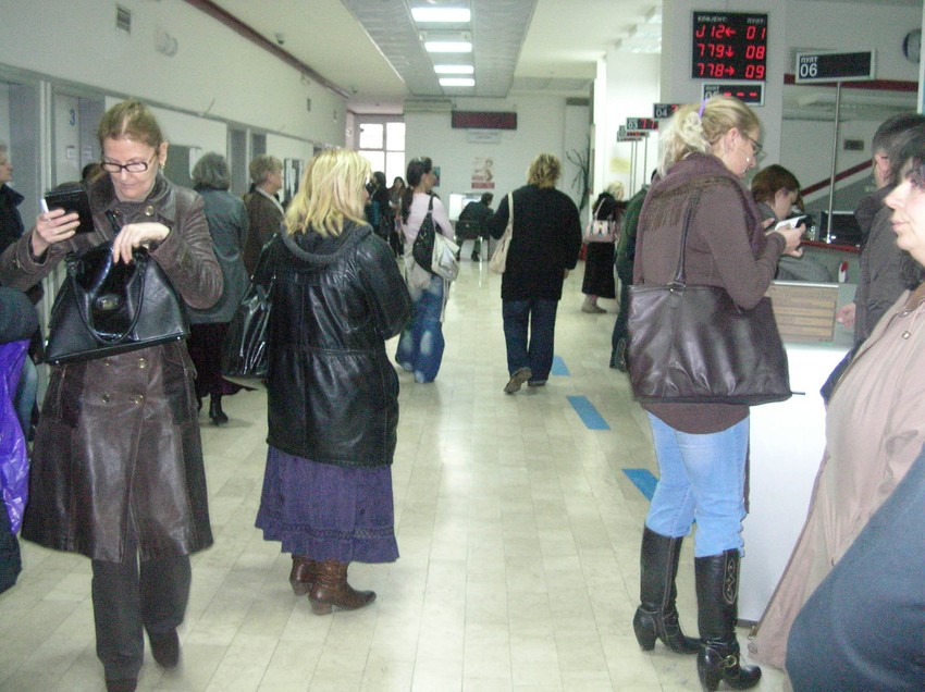 Na evidenciji Nacionalne službe za zapošljavanje je oko sto hiljada nezaposlenih stanovnika glavnog grada