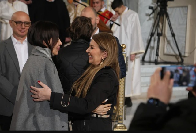 Ponoćna liturgija u Hramu