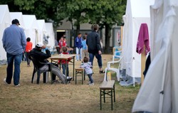 W obozie koło Drezna pobili się imigranci. W ruch poszły sztachety...