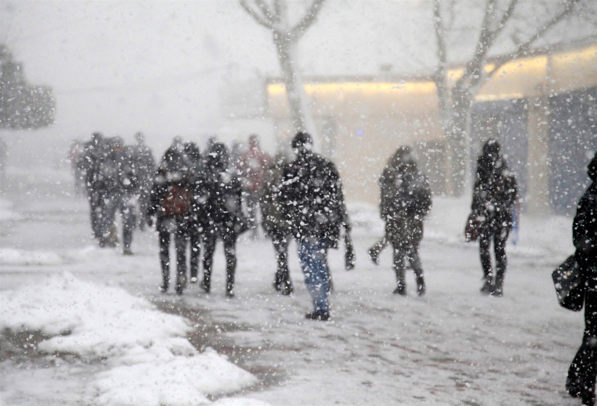 Winter will strike the Alps and Scandinavia around October 23–25