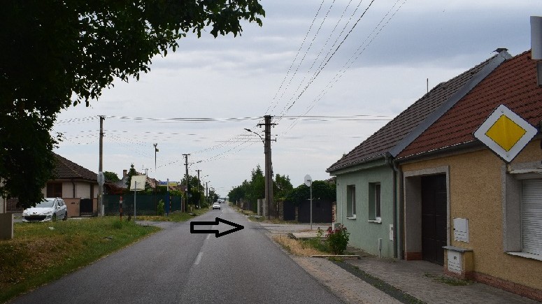 Vodič zrazil v Horných Orešanoch cyklistku.