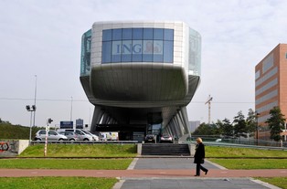 Obniżony rating holenderskiego ING