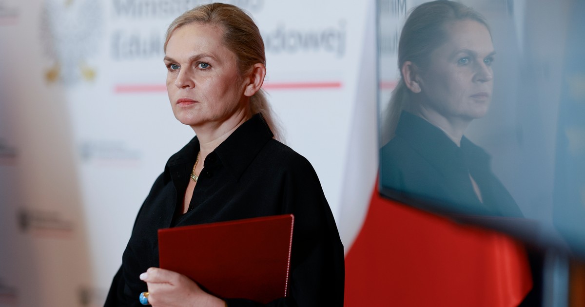 Awantura o nową listę lektur. MEN wypiera się pracy własnych ekspertów