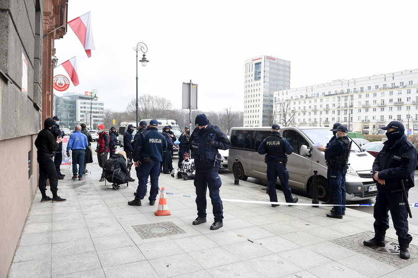 Protesty przeciwko ustawie "Tak dla rodziny, nie dla gender"