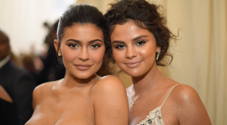 Kylie és Selena is bejutottak a top 10-be