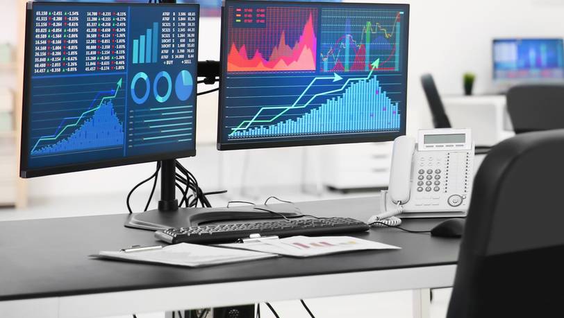 Beliebte Tischhalterungen für Monitore mit zwei Armen im Vergleich