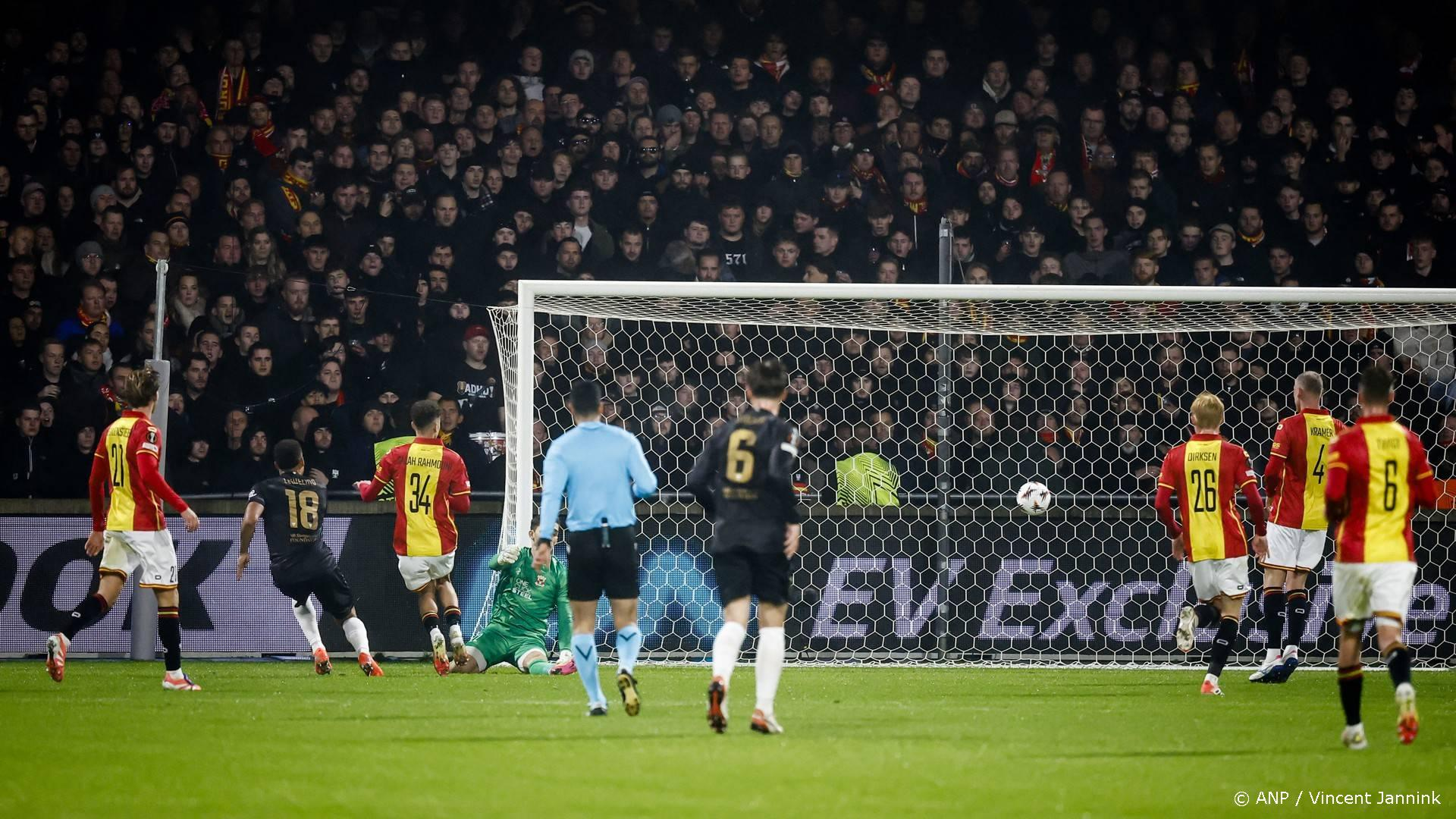 Van Dop beschuldigt Stuttgart-directeur: 'Hij heeft twee gezichten'