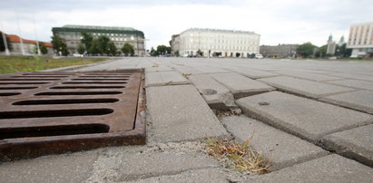 Plac Piłsudskiego wypięknieje