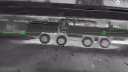 rój dronów uderzył w nocy. cenne rosyjskie wyrzutnie poszły z dymem