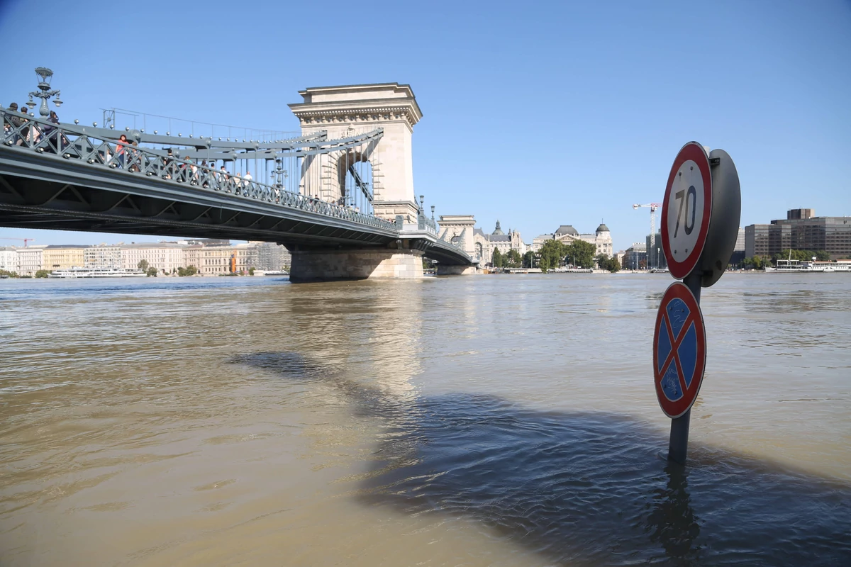  Powódź na Węgrzech. Fala kulminacyjna minęła Budapeszt, ale zagrożenie trwa