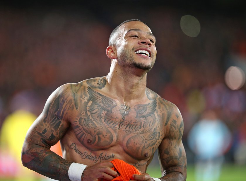 Jako nastolatek Depay zaczął pić alkohol i handlować narkotykami.