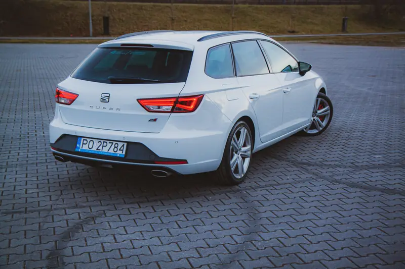 Seata Leona w wersji Cupra z 2016 roku