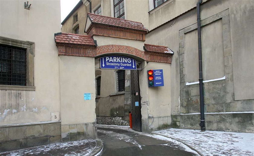 Radni mają 2 parkingi