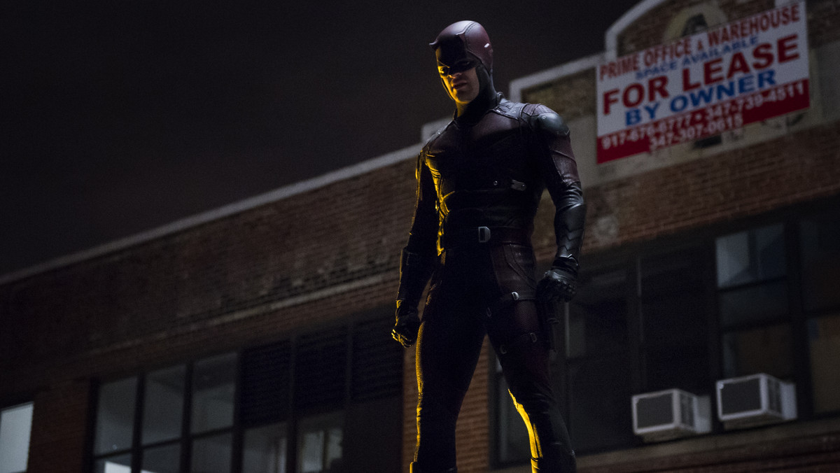 Mamy dobre wieści dla fanów serialu "Daredevil". Netflix oficjalnie potwierdził, że powstanie trzeci sezon serialu. Sezon 3 zadebiutuje w serwisie w 2017 roku.