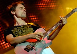 Muse stawia na kameralność