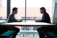 Rozwód biznesowy w spółce z o.o. Jak spłacić wspólnika i nie zbankrutować?