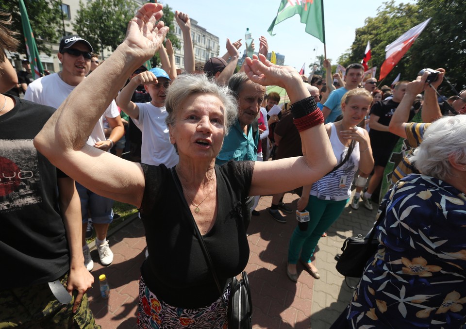 WARSZAWA WOJCIECH JARUZELSKI URODZINY PROTEST