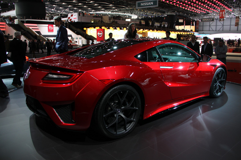 Honda NSX (Genewa 2015)