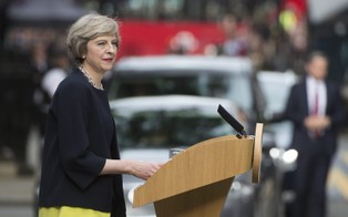 Ekspertki: nowa premier Wielkiej Brytanii będzie prowadziła twardą politykę ws. imigrantów