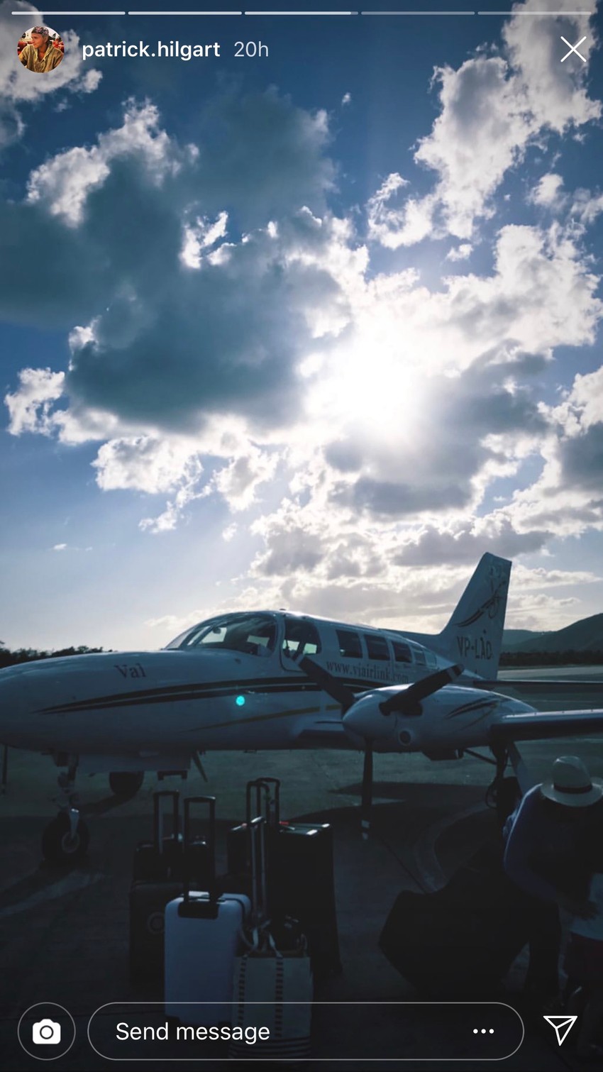 SVETSKI DŽET-SET STIGAO PRIVATNIM AVIONIMA Sandra Meljničenko slavila rođendan na ELITNOM OSTRVU, Nina Badrić otkrila deo atmosfere