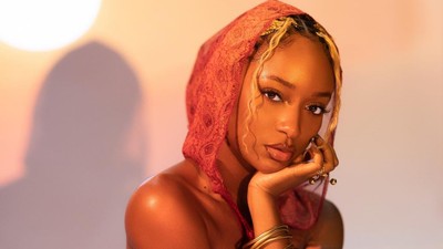 The young Nigerian singer-songwriter who has been taking the music industry by storm is Ayra Starr.