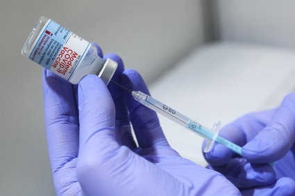 Szczepionka Moderny może być lepsza w walce z wariantem Delta niż Pfizera