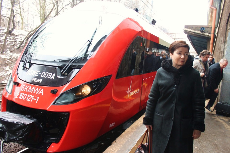 Nowy pociąg SKM wyjechał na tory