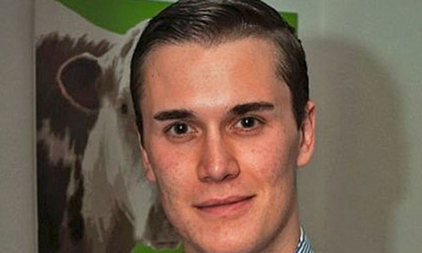 Moric Erhard (21) bio je na praksi u “Banci Amerike” (Bank of America)