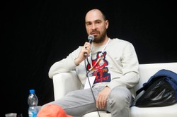 Sprawa znieważenia Dudy przez Żulczyka. Nie będzie umorzenia. Pisarz: Krytykę podtrzymuję