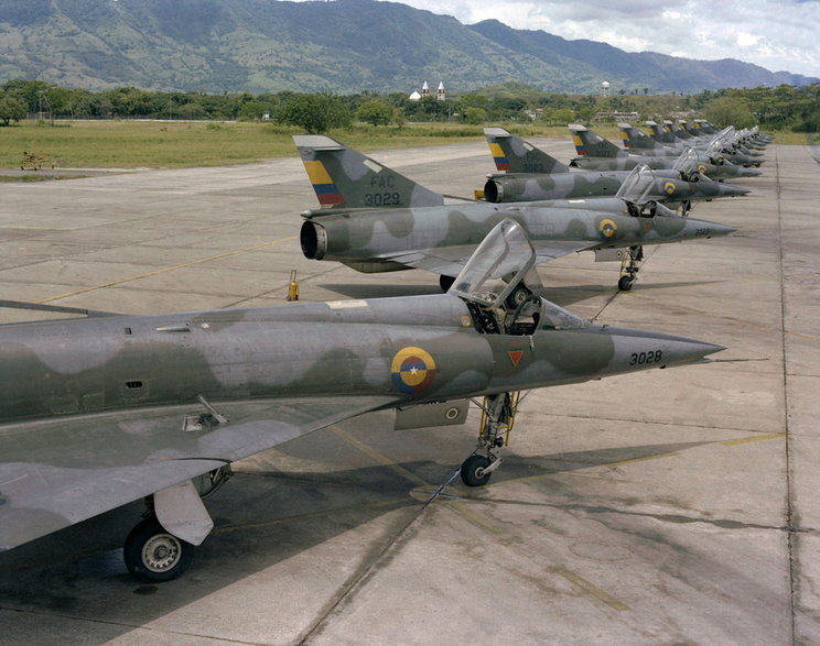 Kolumbijskie samoloty myśliwsko-uderzeniowe Mirage 5, które stanowiły duże zagrożenie dla wenezuelskich jednostek nawodnych ze względu na przenoszone rakiety przeciwokrętowe