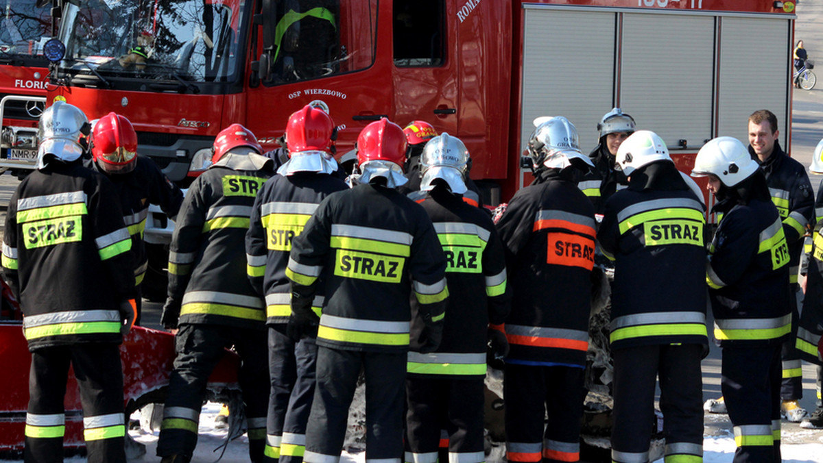 Zachodniopomorskie: Pożar w Żukowie. Poparzeni dwaj mężczyźni