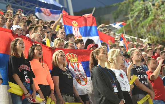 Naši navijači na meču Srbija - Hvatska