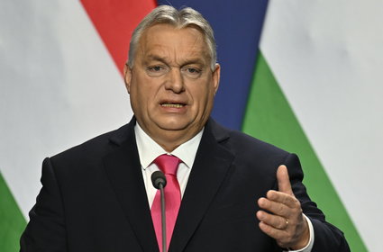 Orban w prześmiewczy sposób komentuje sytuację w polskich mediach publicznych
