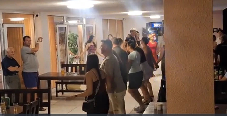 Srbi i Rumuni opleli Užičko kolo u Bugarskoj