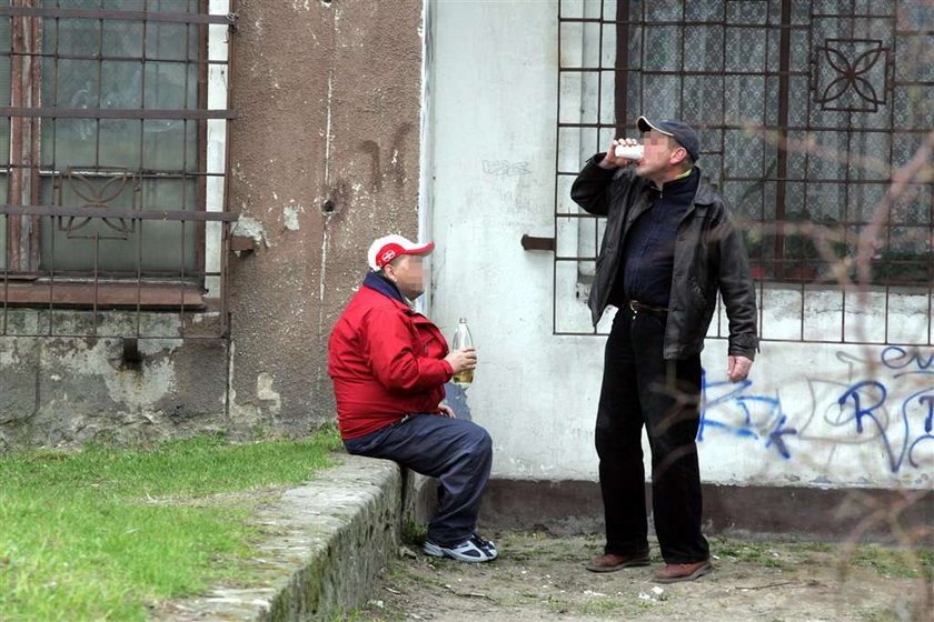 menele, straż miejska, prowokacja, oczekiwanie