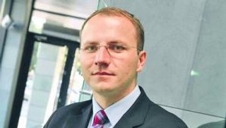 Parulski: Pakiet nie wystarczy, musi być skuteczna kontrola [WYWIAD]