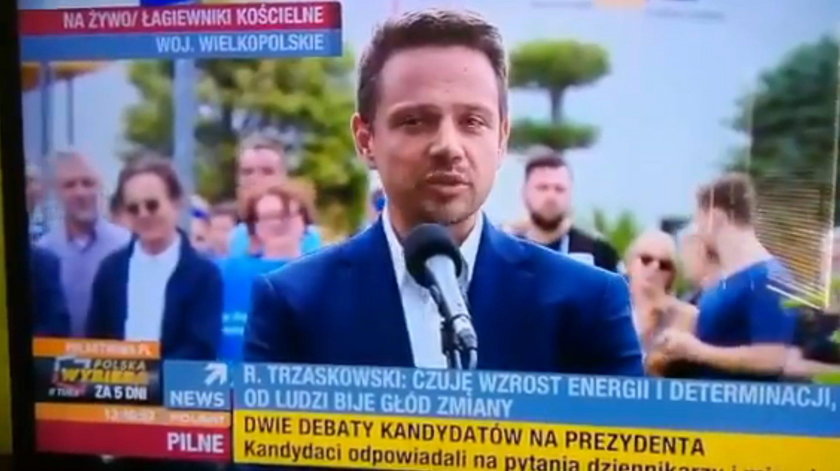 Redaktor TVP pyta Trzaskowskiego o ustawki