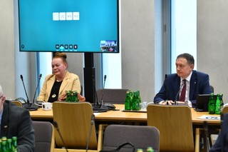 Sejmowa komisja zarekomendowała Elżbietę Ostrowską i Wiesława Janczyka jako kandydatów na członków RPP