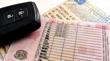 czy można jeździć na zagranicznym prawie jazdy po cofnięciu uprawnień