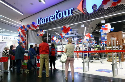 W Carrefourze sprzęt za 1,5 tys. zł w cenie 150 zł. Jest jednak haczyk