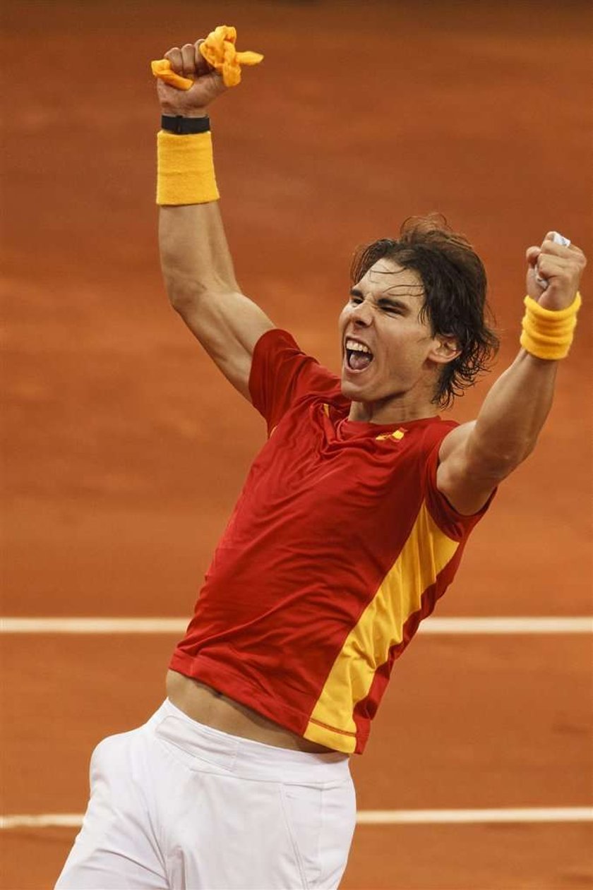 Rafael Nadal ściskał pośladek Juana Monaco przed meczem