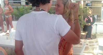 Szőke 20 éves modellel vigasztalódik Orlando Bloom