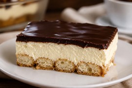 Kad se spoje ledene kocke i tiramisu, dobila se najkremastija poslastica: Recept za brzi kolač