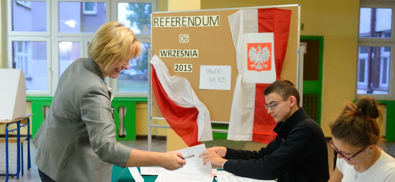 Referendum zaczęło się bez problemów. Cisza wyborcza potrwa do 22