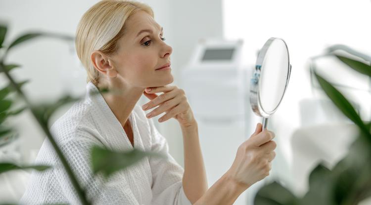 40 fölött, menopauza után is ragyogóan szép lehet a bőröd, ha bezartod ezeket Fotó: Getty Images