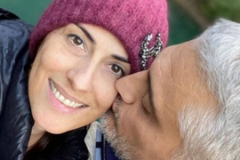 NAJBOLJA MODNA IZDANJA JELENE JOVANOVIĆ: Kada se pojavila OVAKO ODEVENA, cela Guča se okretala za njom, a u ovom MINIĆU istakla je PRAVU MANEKENSKU LINIJU