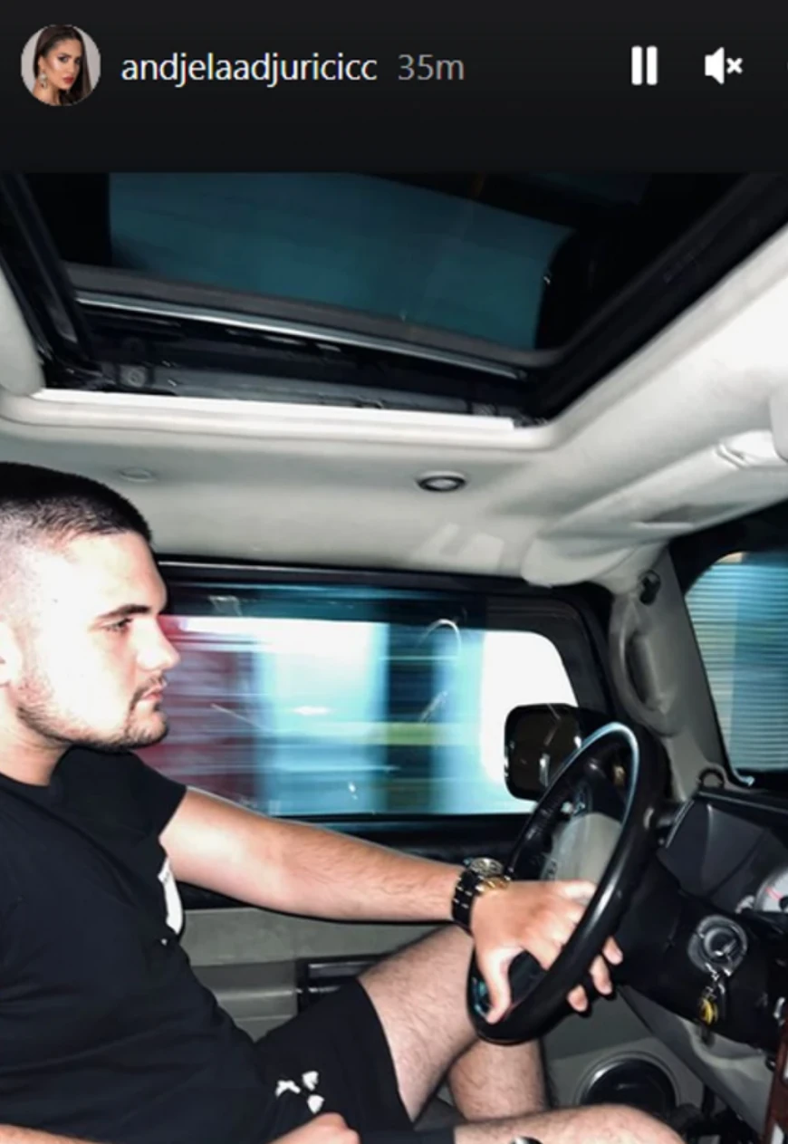 Anđelu Đuričić znamo svi, a evo kako izgleda njen BRAT Vuk sa kojim je od pomirenja veoma bliska - Nema ko ga nije komentarisao: "KAKAV MACAN!"