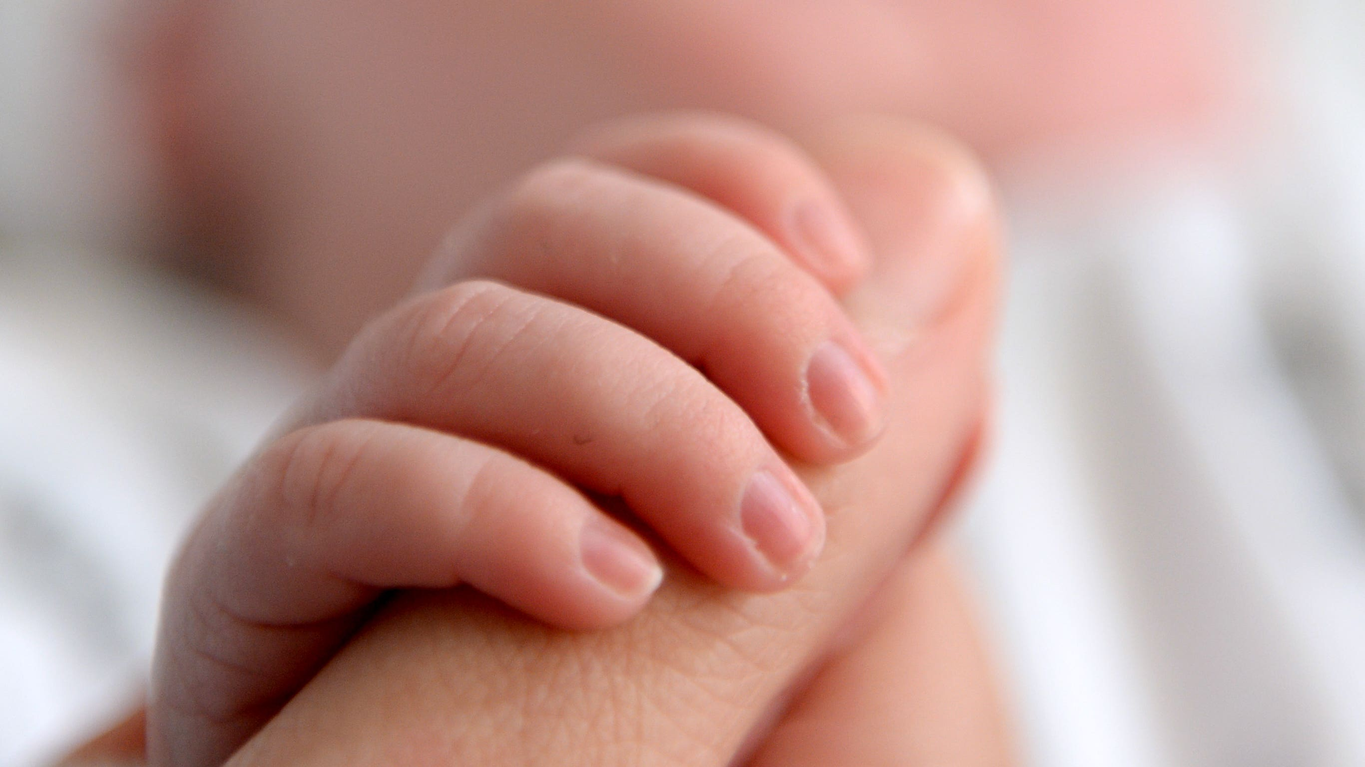 Parental leave review launched to tackle gender pay gap