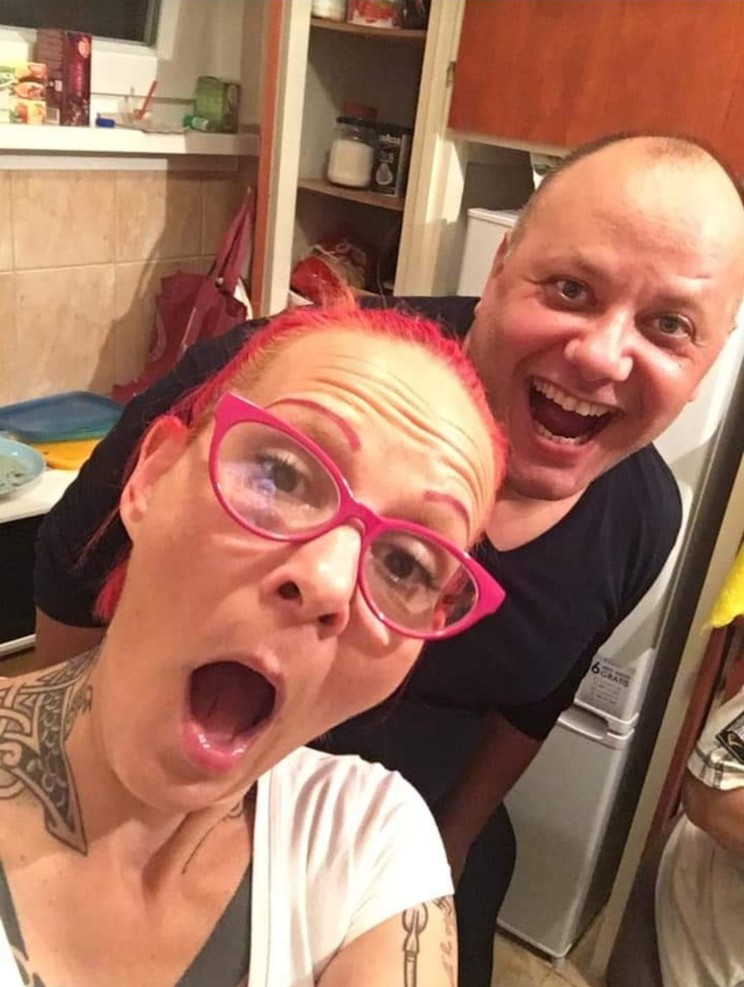 Damu Roland és unokatestvére, Tóth Zita